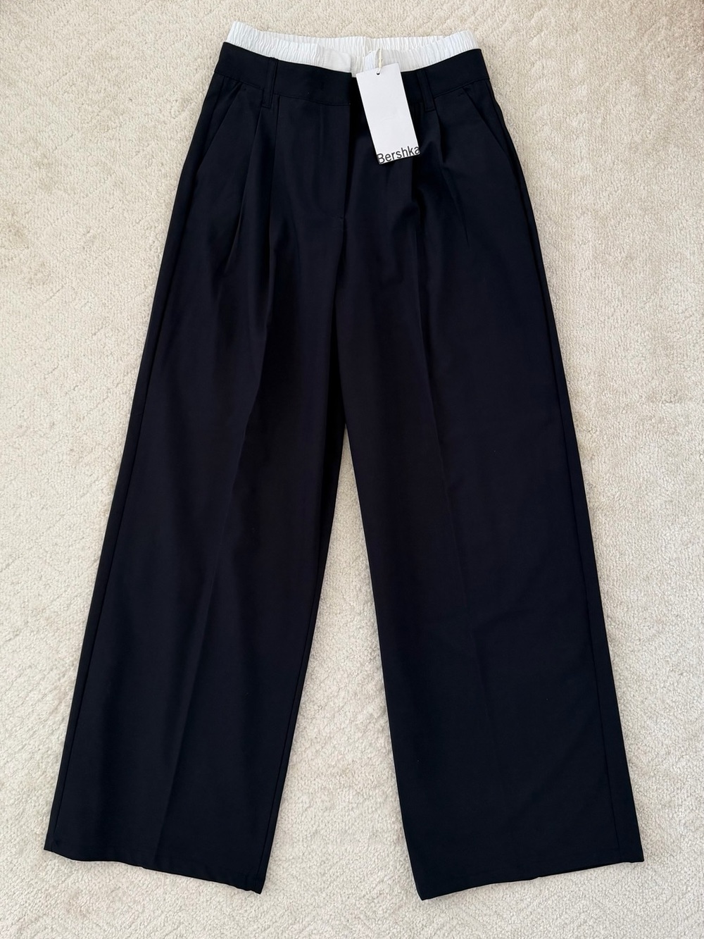 NWT Bershka Navy Wide-Leg Tailored
Trousers - Picture 6 of 11
